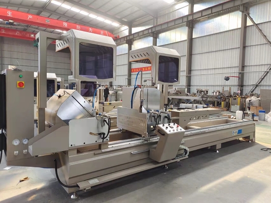Digitale Anzeige Doppelkopf Front Säge Maschine mit 600 mm Durchmesser Säge Klinge Schneiden 45 und 90 Grad