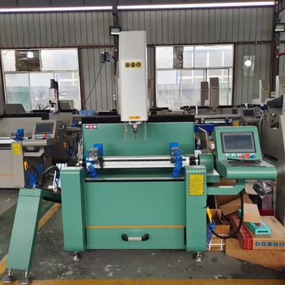 Längen 800 mm CNC-Bohr-Fräsmaschine Aluminium-Copy-Router-Maschine