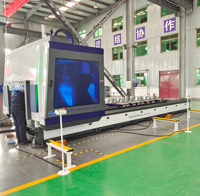 Hochpräzisions-Fünf-Achsen-CNC-Arbeitszentrum für Industriealuminiumprofile