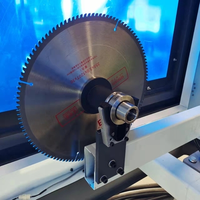 6500mm Aluminiumprofil 5 Aixs CNC-Bearbeitungszentrum mit Hochgeschwindigkeits-HSK63F Automatischer Werkzeugwechsler