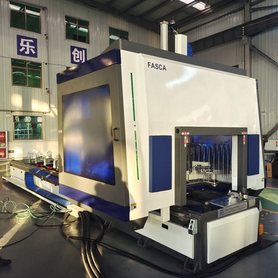 6500mm Aluminiumprofil 5 Aixs CNC-Bearbeitungszentrum mit Hochgeschwindigkeits-HSK63F Automatischer Werkzeugwechsler