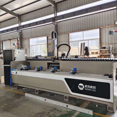 Aluminiumprofil 3+1 CNC-Bearbeitungszentren Arbeitslänge 3200mm mit automatischem Werkzeugwechsel