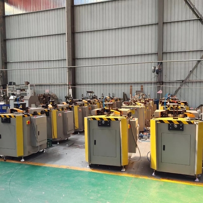 Kombinationsmaschine für Aluminiumfenstertür