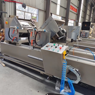 Digitale Anzeige Doppelkopf Front Säge Maschine mit 600 mm Durchmesser Säge Klinge Schneiden 45 und 90 Grad