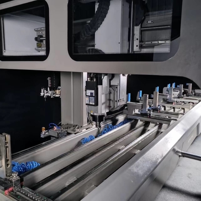 Aluminiumprofil CNC-Bearbeitungszentrum XYZB 4-Achsen-Werk-CAD-CAM-Programmiersoftware mit HANS-PA-Controller