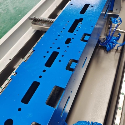 Hocheffiziente 4-Achsen-Bohrmaschinen CNC-Bearbeitungszentrum für Aluminiumprofile
