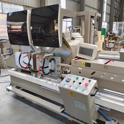 4200 mm Aluminium Fenster Tür Vorhang Wand Schneidemaschine Doppelmitter Schneidesaug mit Digtail Display