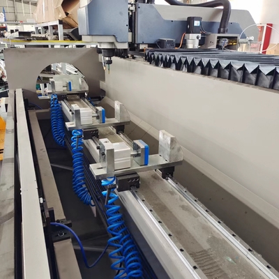 3200mm 3000mm CNC-Copy-Router CNC-Bearbeitungsknisser für Aluminium und PVC Winwow Tür