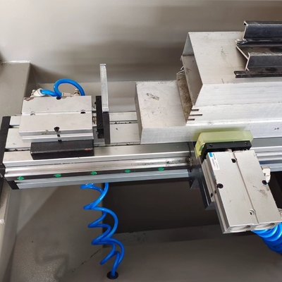 1500mm Doppelkopf CNC Bohrmaschine und Fräsmaschine Kopiermaschine Routermaschine CNC Fenster-Türmaschine