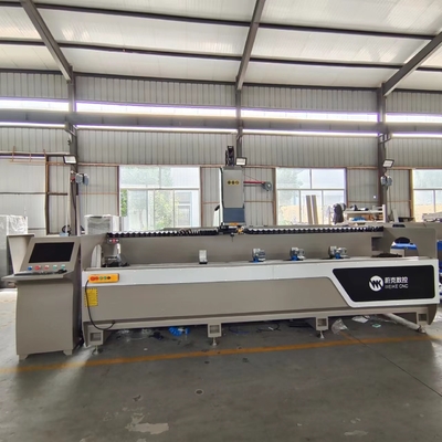 CNC-Maschinen für das Bohren und Fräsen von Aluminiumprofilen