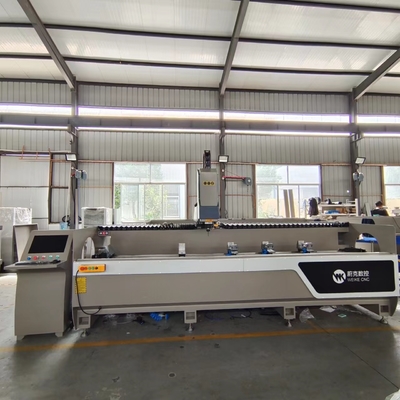 CNC-Maschinen für das Bohren und Fräsen von Aluminiumprofilen