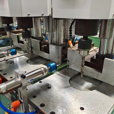 Aluminiumkopie Router Maschine Hochleistungs-Mehrkopf Kombination automatische Bohrmaschine