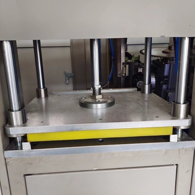 CNC-Aluminium-Endfräsmaschine Aluminium-Fenster-Tür-Fertigungsmaschine