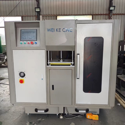 3 Achsen CNC-Endmaschine zur Herstellung von Fenstern und Türen aus UPVC und Aluminium mit 350 Sägen