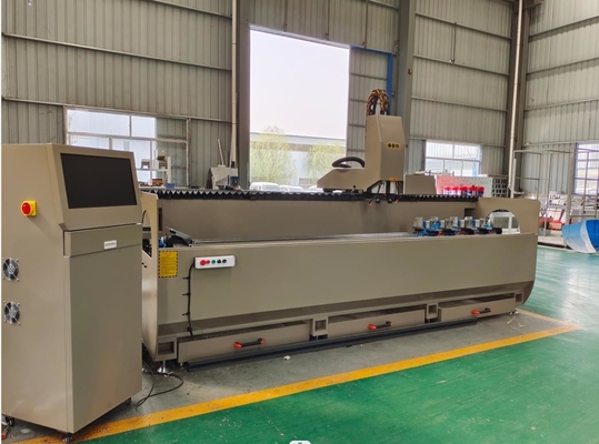 3200mm CNC-Copy-Router mit Doppelkopf-Aluminium-Fenster-Türmachmaschine