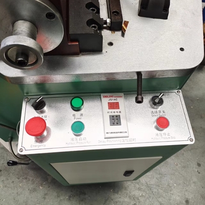 Aluminium-Fenstercrimpmaschine Aluminium-Fenstercrimpmaschine