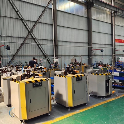 160 mm Eckcrimping-Maschine mit pneumatischem Crimping für Aluminiumfenster Tür