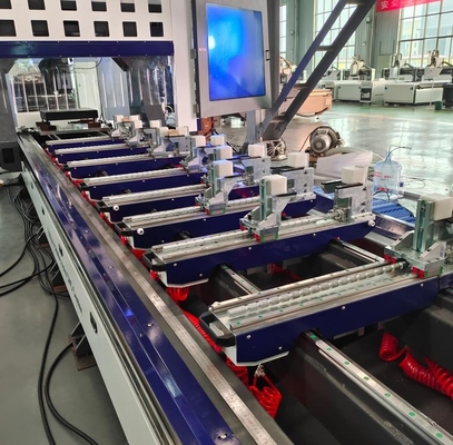 Aluminium CNC 5-Achsen-Bearbeitungszentrum CNC-Bohr- und Schneidmaschine mit 300 mm Sägeblatt