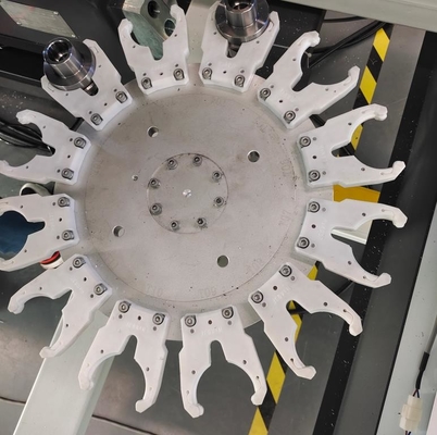5 Achsen Aluminium CNC-Bearbeitungszentrum CNC-Router Bohrmaschinen Fräsen und Schneiden