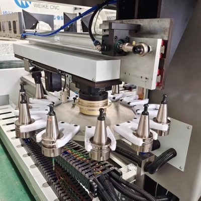 6500mm 12-Werkzeug automatischer Werkzeugwechsler 4-Achsen-Gantry CNC-Bearbeitungszentrum für industrielle Aluminium, PVC-Profile