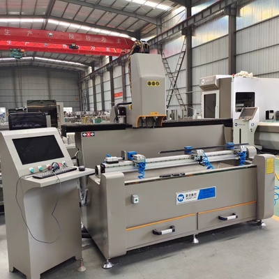 3 Achsen CNC-Bohr- und Fräsmaschine Maximalverarbeitungslänge 1500 mm