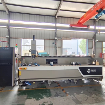 12KW 3+1 Achsen CNC-Bearbeitungszentrum Bohr- und Fräsmaschinen